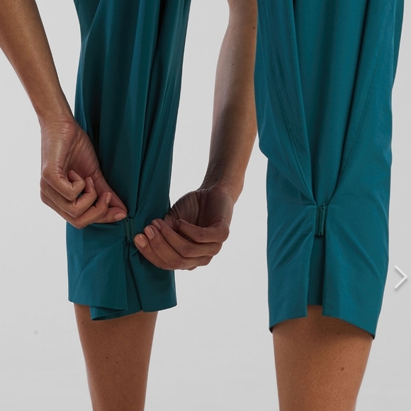 Title Nine Round Trip Sleeveless Women's Teal Blue Jumpsuit Size Small - Picture 8 of 15